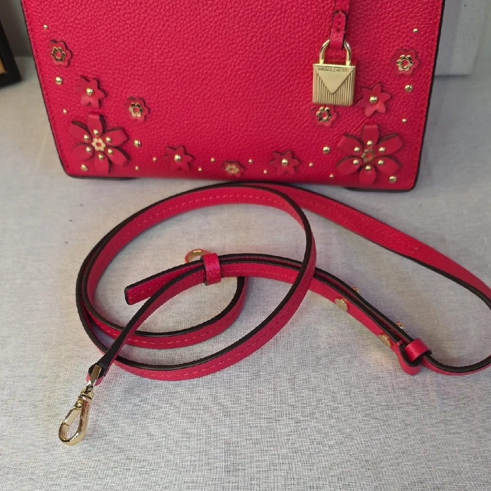 Michael Kors stylish michael